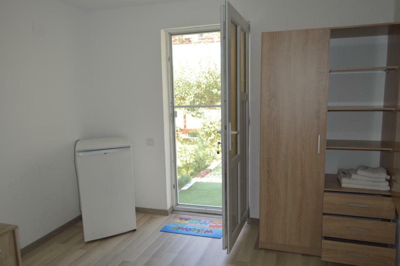 Casa Gia Hotell Costinesti Exteriör bild