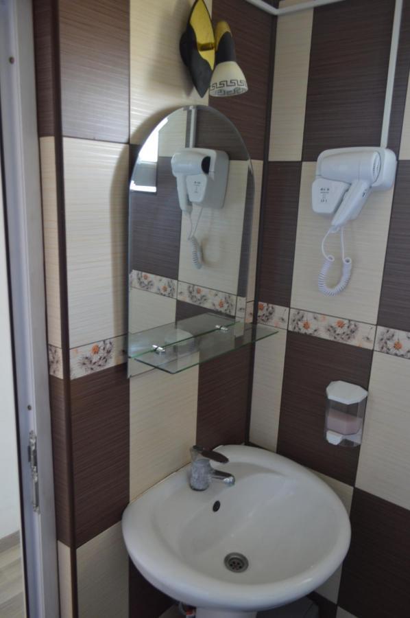 Casa Gia Hotell Costinesti Exteriör bild